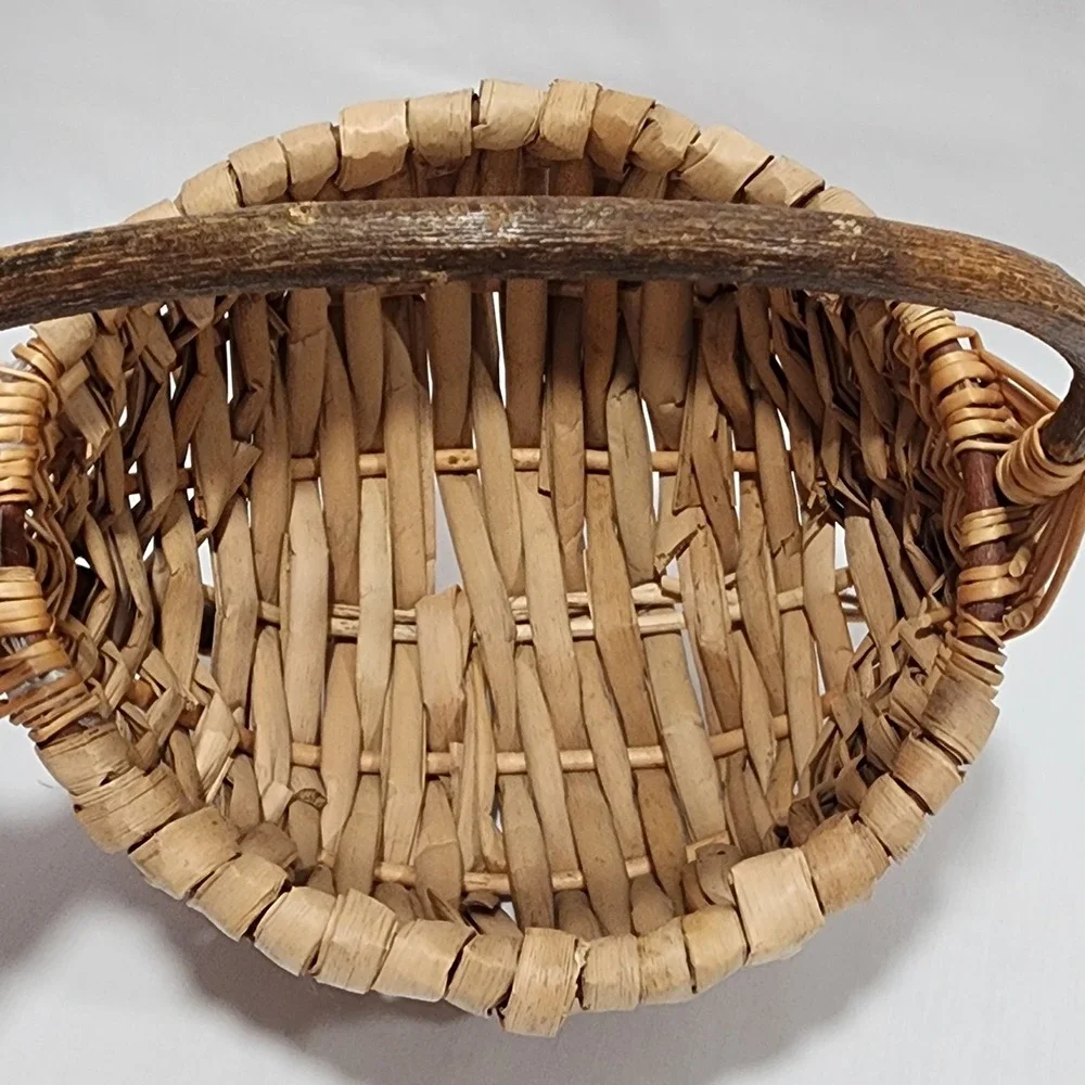 Handcrafted Eye of God Rustic Woven Footed Basket Natural Fiber Branch 9.5in